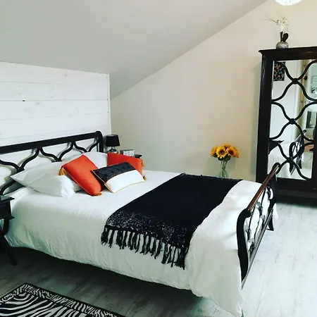 Holiday home Etche Arguinia Montory